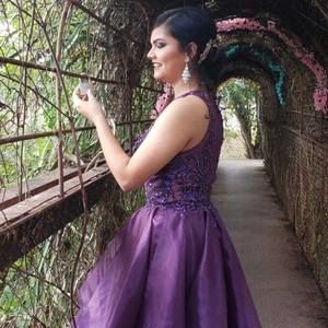 Meet your Posher, Ivette